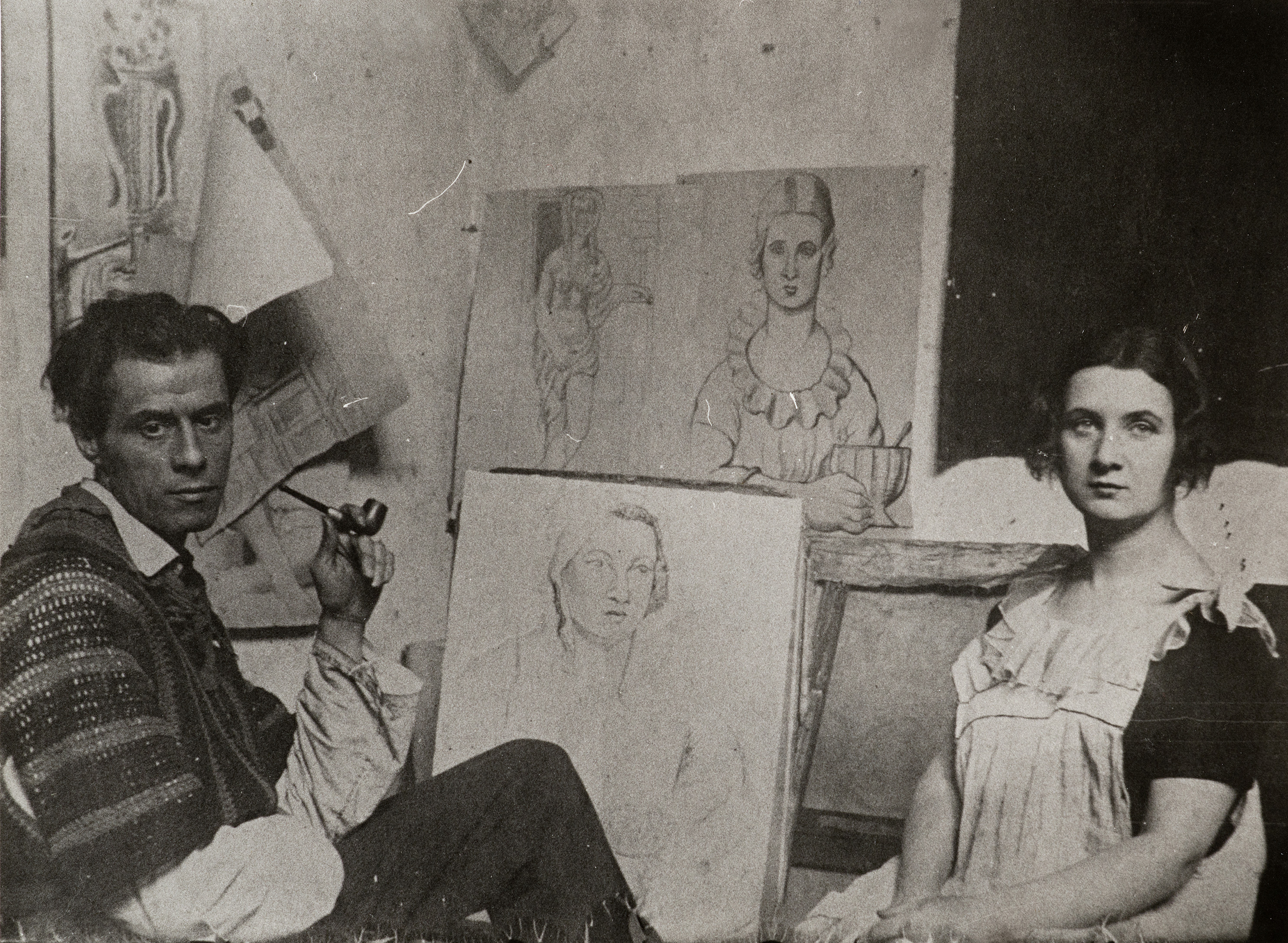 Dans l'atelier, Mousse pose pour Bissière, vers 1920
